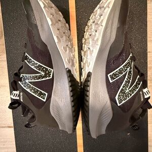 New Balance Black and White Trail Shoes